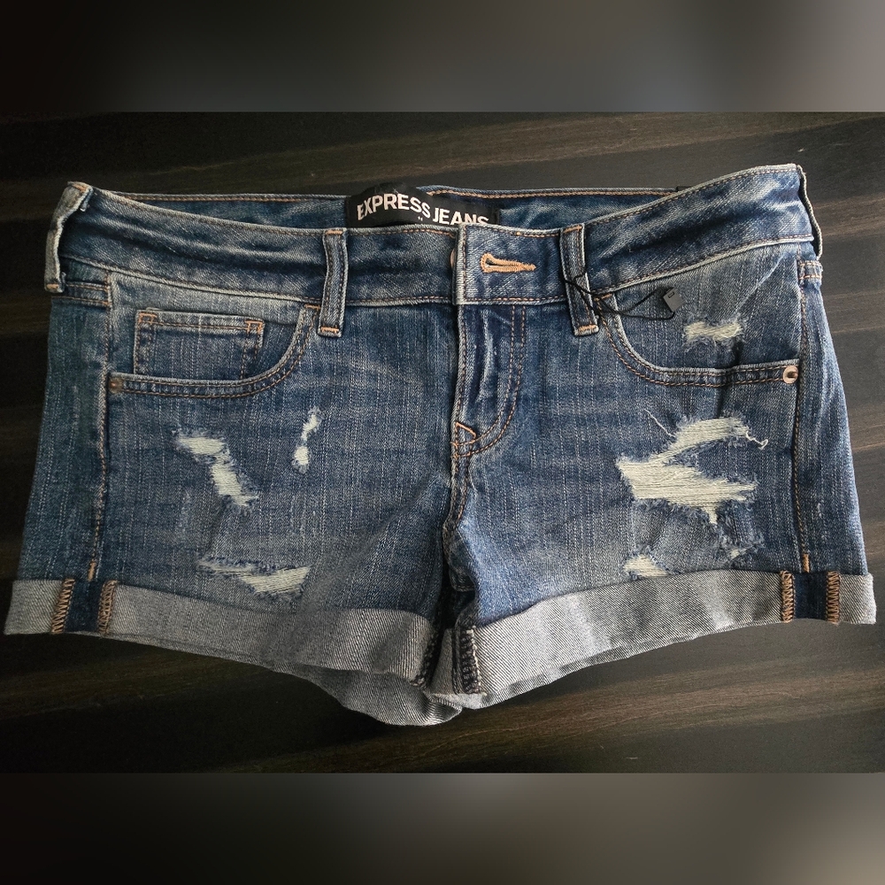 Express Shortie Shorts NWT! Size 2